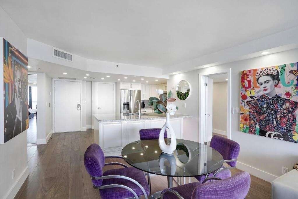 The Bond - Oo7 Vibes And Penthouse Water Views! *