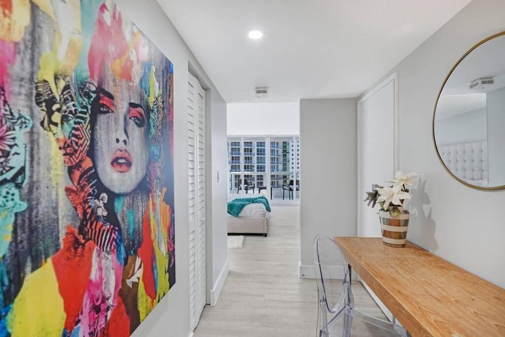 Unforgettable! Water & Park Views, 4 Bedrooms! Apartment
