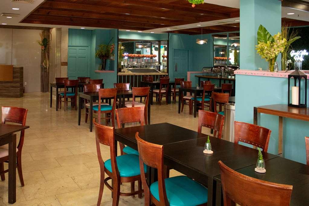 Regency Airport Hotel