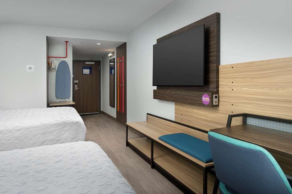 Hotel Tru By Hilton Airport South Blue Lagoon
