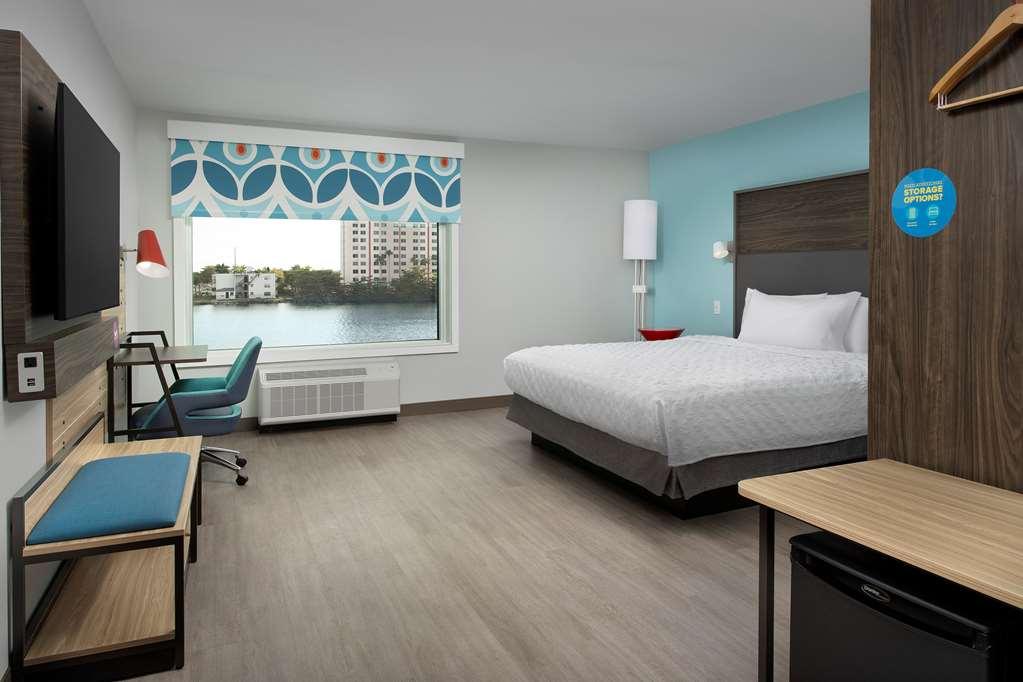 Tru By Hilton Airport South Blue Lagoon * Miami