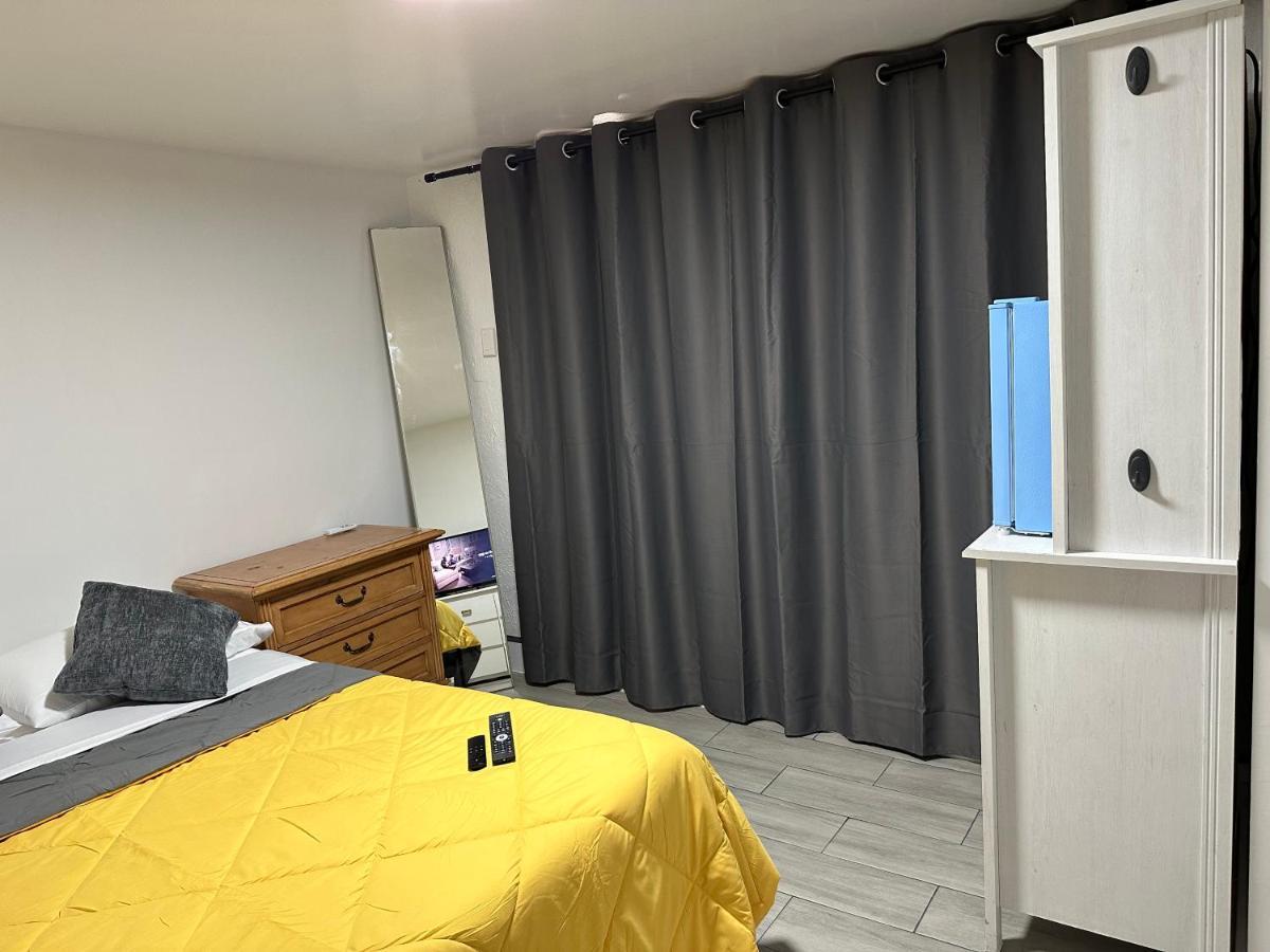 Serene Full Bed Near Dolphin Mall/fiu Privatunterkunft Miami