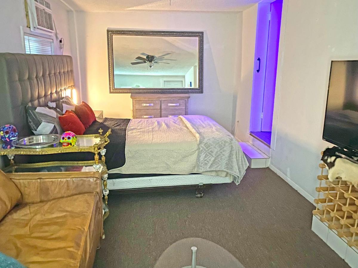 Appartement Coconut Grove 2 Bedroom Home!
