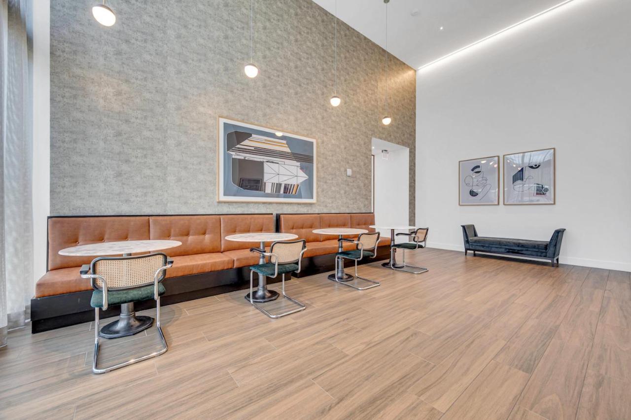Appartement Wonderful Unit In Downtown With Free Parking