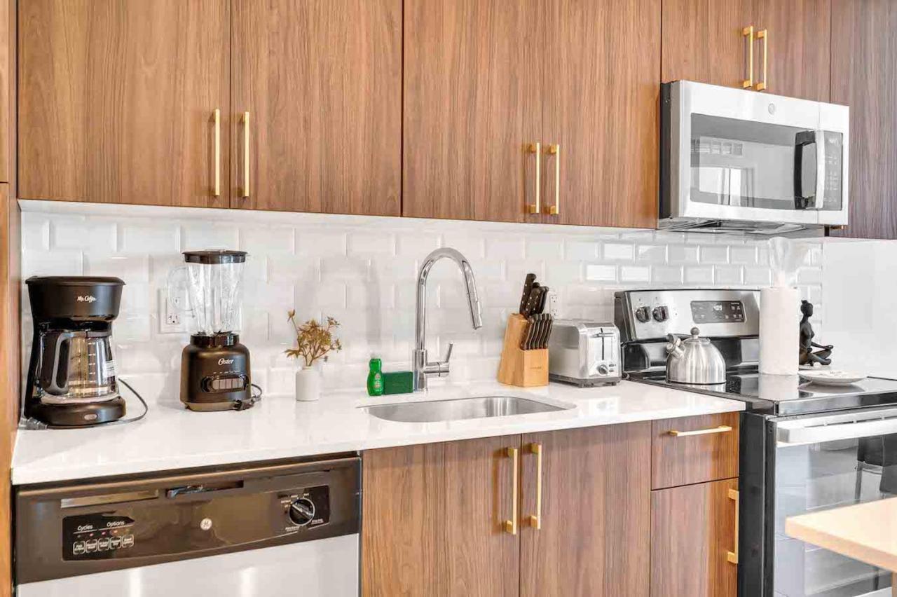 Appartement Charming In The Heart Of Downtown With Free Parking *
