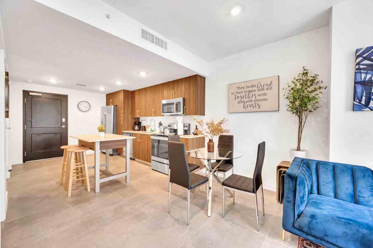 Charming In The Heart Of Downtown With Free Parking Appartement