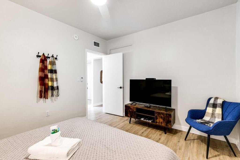 Spacious 2 Bedroom Near Airport Virg 5 * Miami