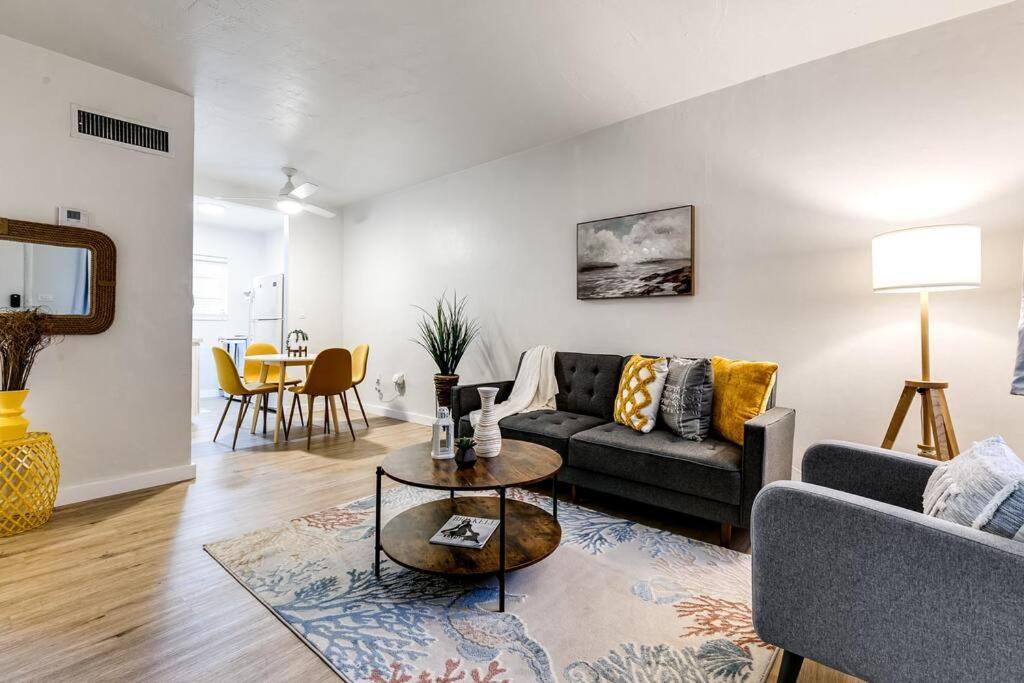 Spacious 2 Bedroom Near Airport Virg 5