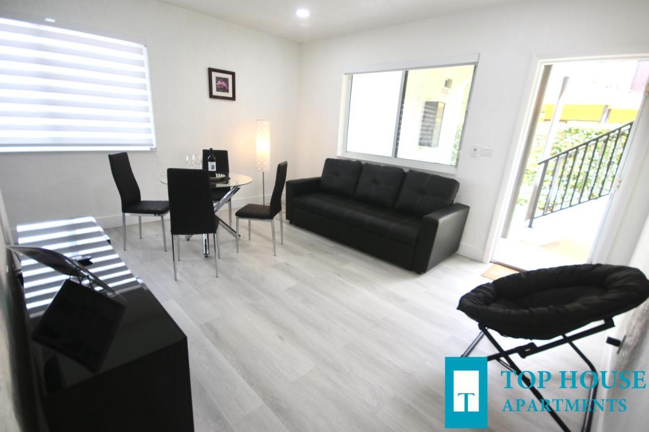 251 Airport/top House *