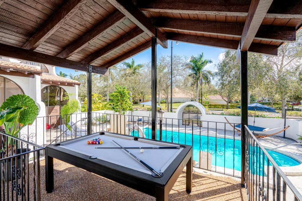 At St Unit A Luxury Pool Villa, Pet Friendly Villa *