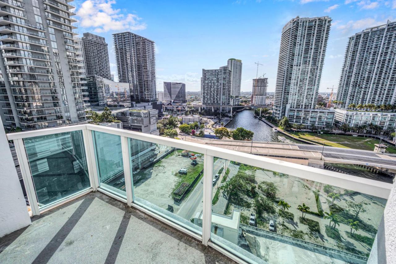 Apartment Iconic 2 Bedroom Loft Brickell-stunning Views Miami