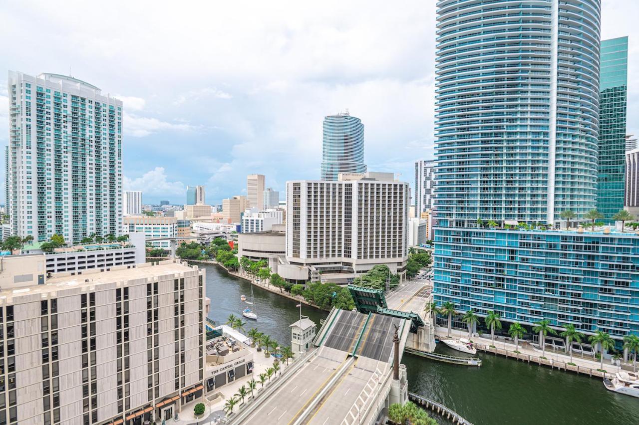 Iconic 2 Bedroom Loft Brickell-stunning Views Apartment Miami