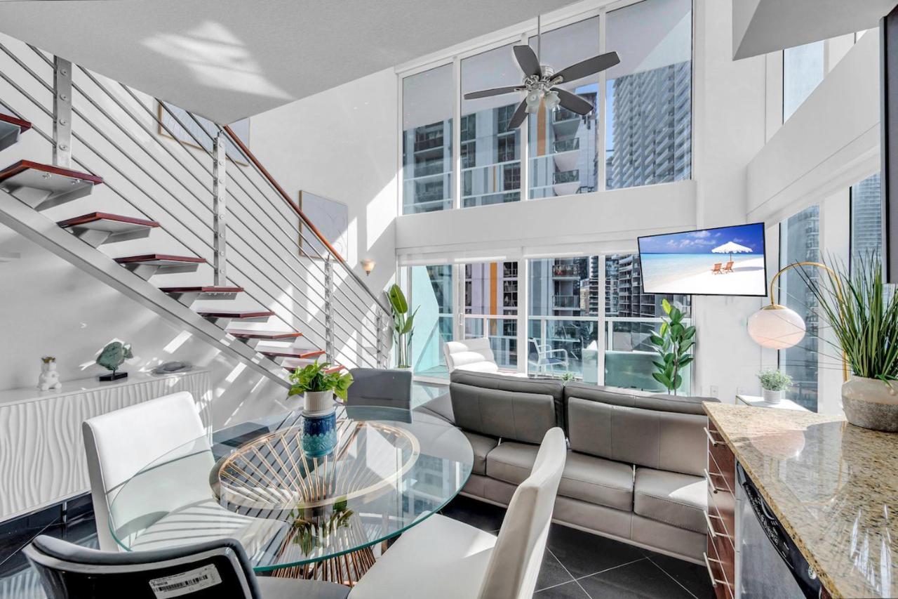 Iconic 2 Bedroom Loft Brickell-stunning Views