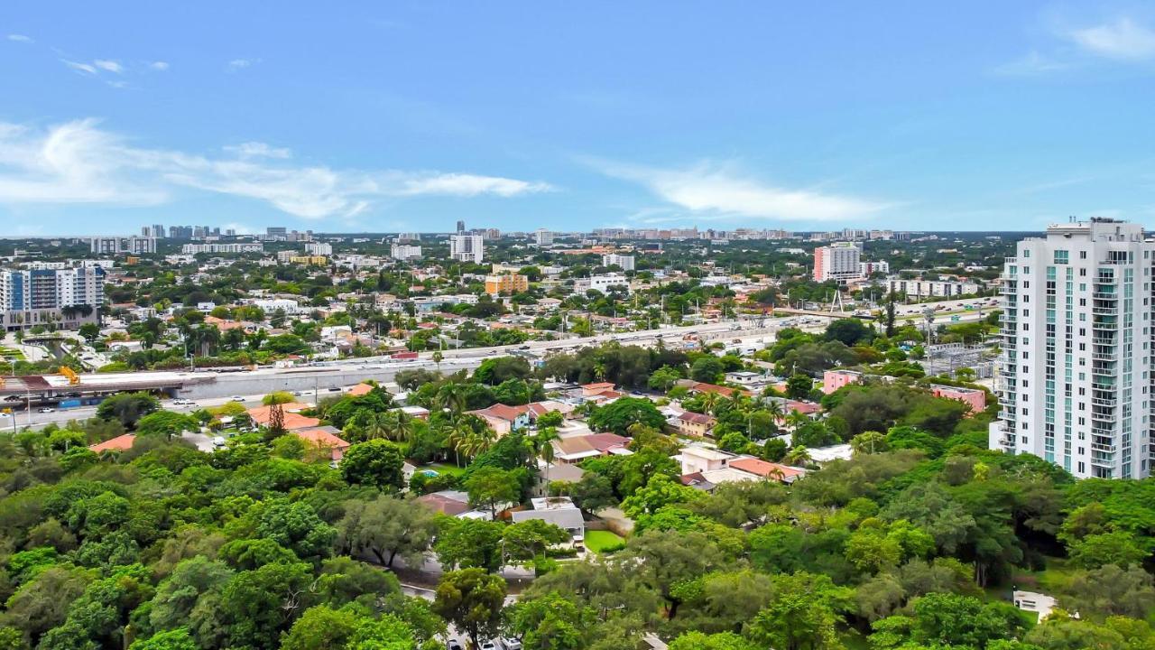 Casa Del Rio 4 Bed 2 Bath Next To River 1826