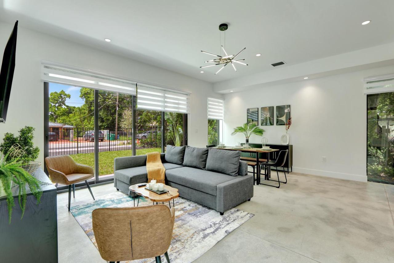 Modern Design And Brand New Furniture