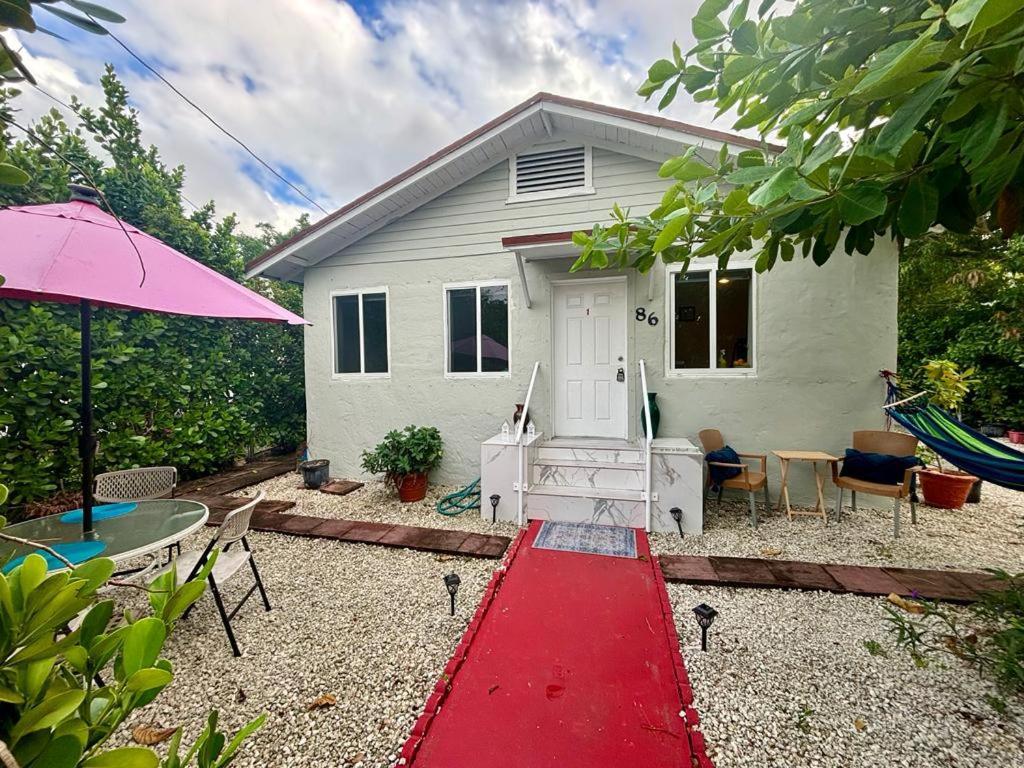 2 Twin Bedroom - Location In - Luggage Storage, Parking And Laundry For Free!!!! Miami