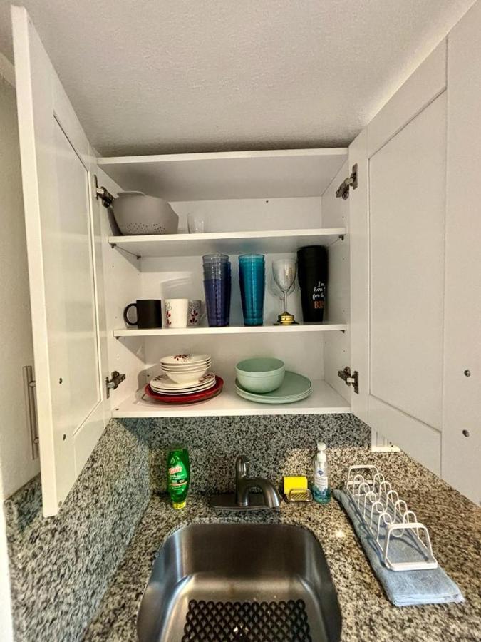 2 Twin Bedroom - Location In - Luggage Storage, Parking And Laundry For Free!!!! Gasthof