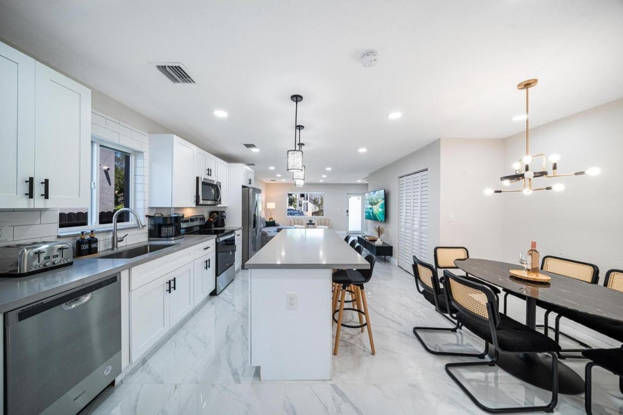 4 Bedroom Retreat Bbq Marketplace Appartement *
