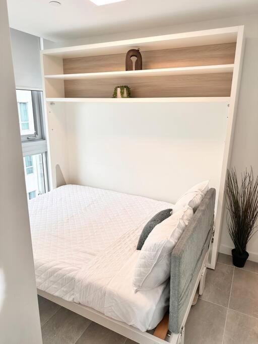 Breathtaking 1br In The Heart
