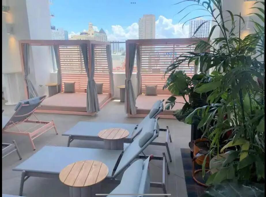 Breathtaking 1br In The Heart