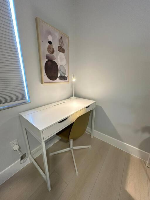 Cozy 4bed In Calle 8 * Miami