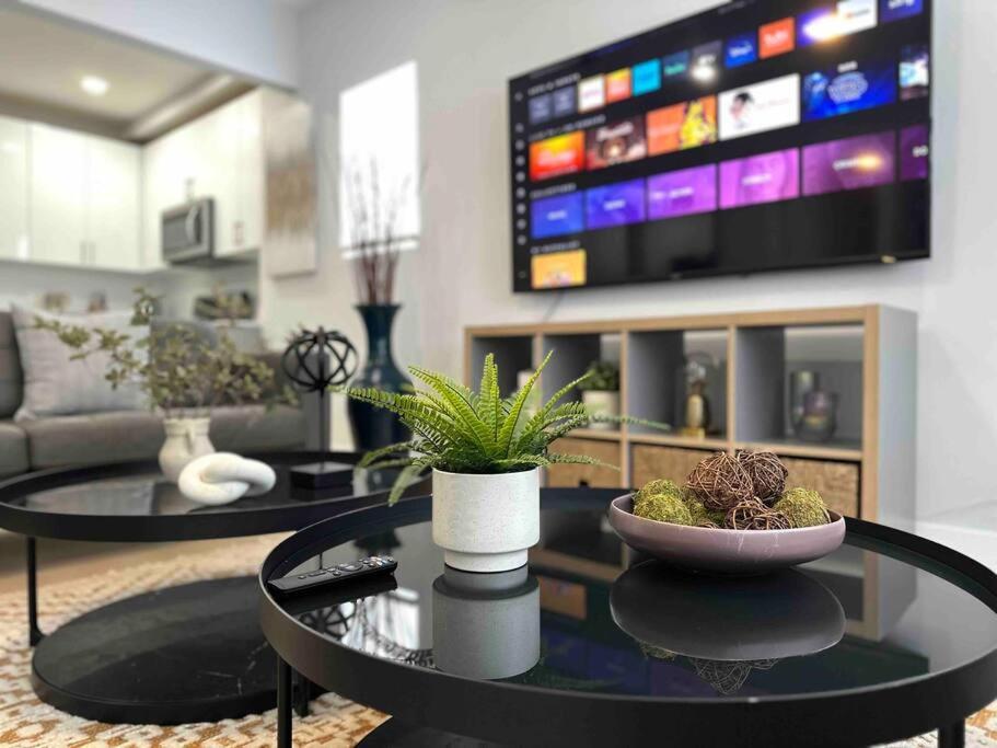 Cozy 4bed In Calle 8