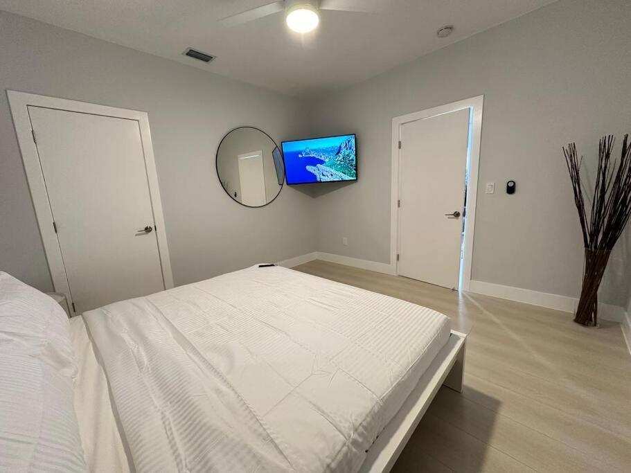 Cozy 4bed In Calle 8 Miami