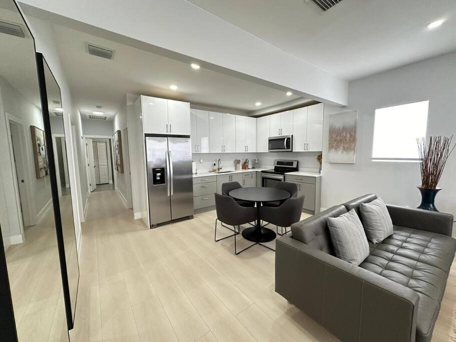 Cozy 4bed In Calle 8 * Miami