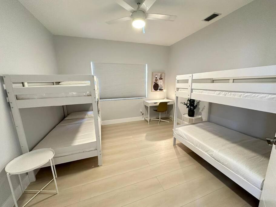 Cozy 4bed In Calle 8 Apartment *