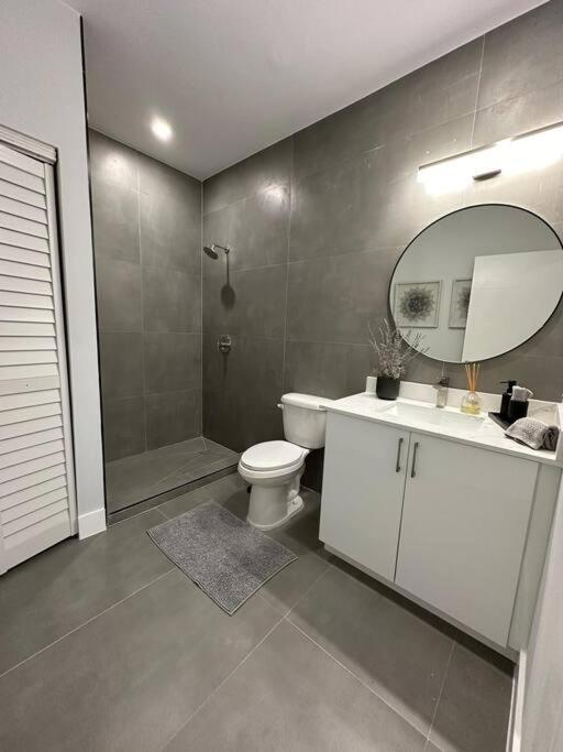 Apartment Cozy 4bed In Calle 8 Miami