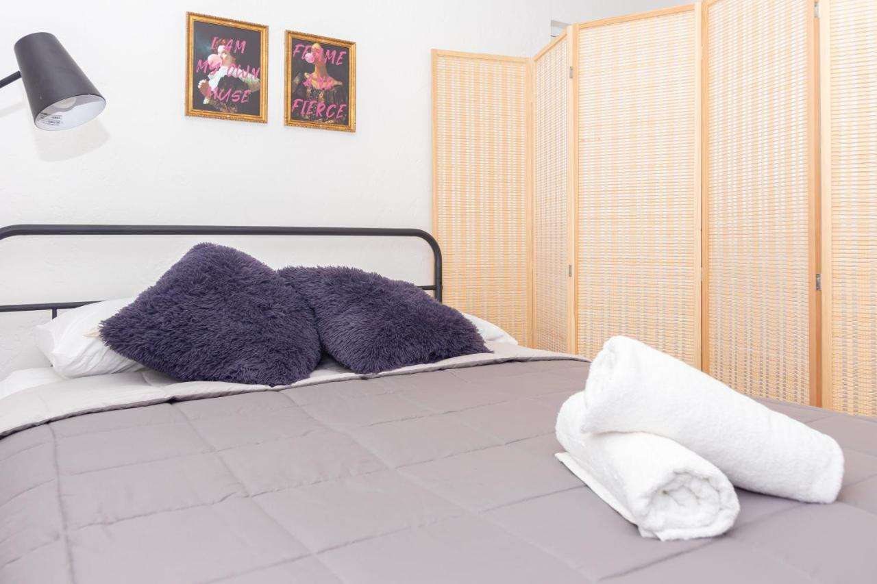 Apartment One Bedroom - With Parking & Balcony - Heart Of Wynwood