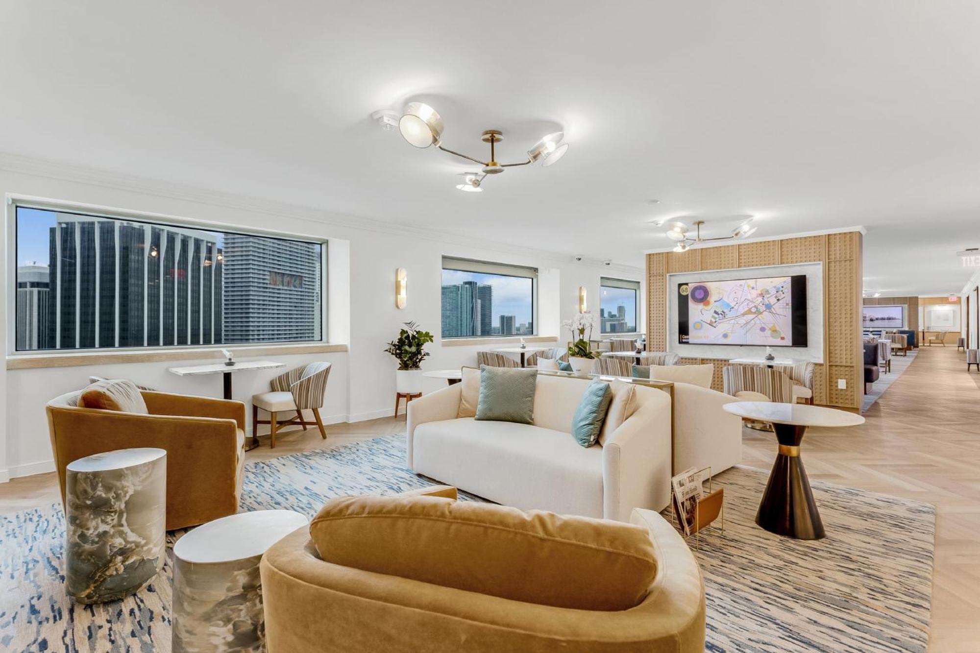 Intercontinental By Ihg 5*
