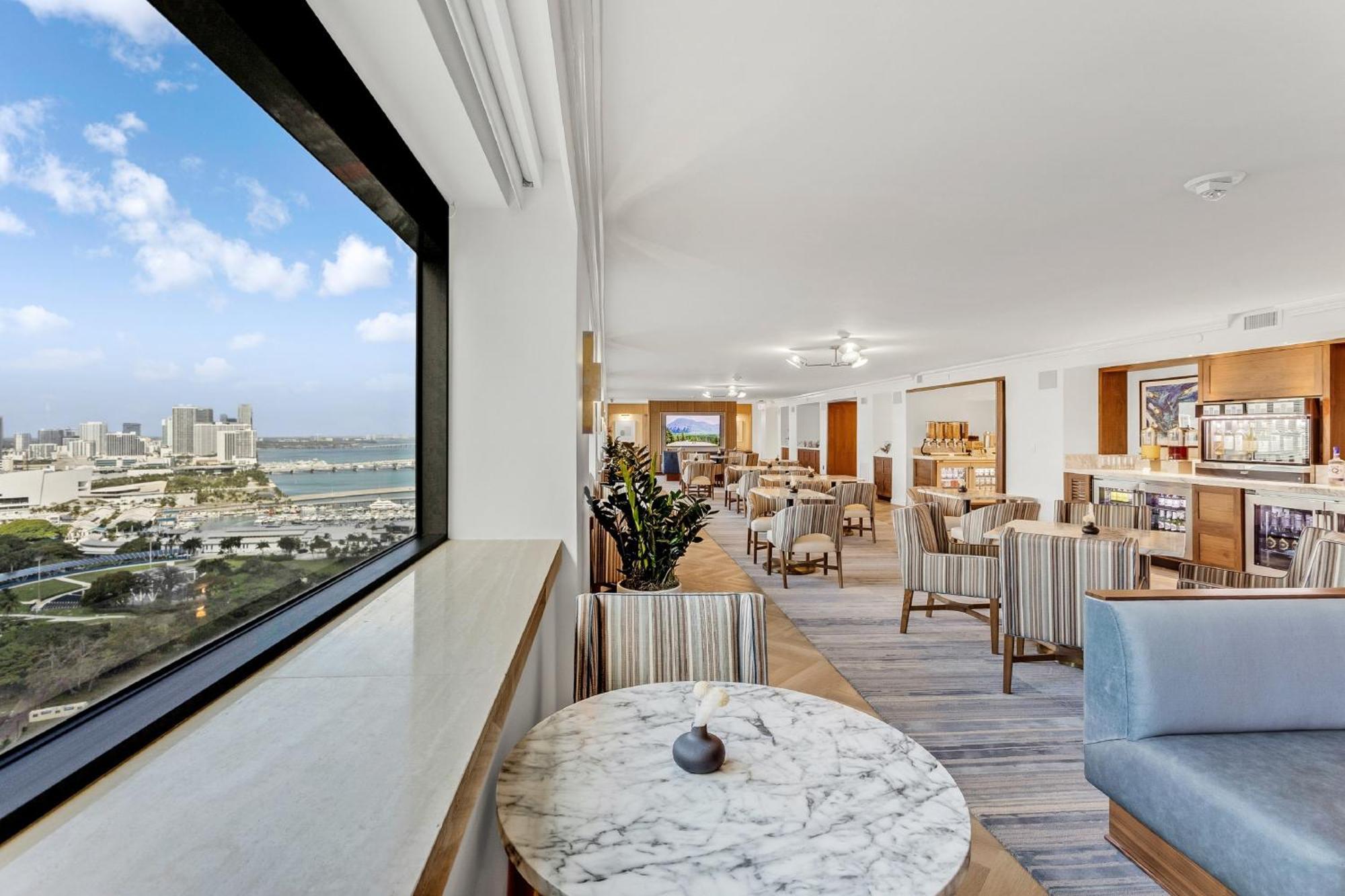 Intercontinental By Ihg Hotel