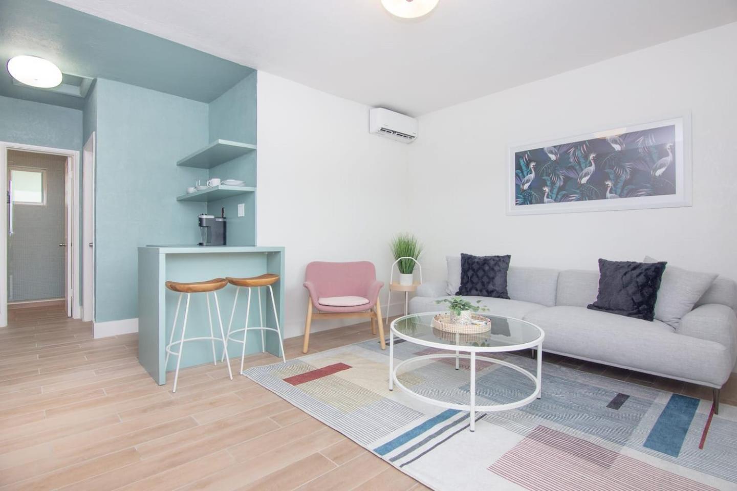 Stylish One Bedroom In El Portal #4 Appartement