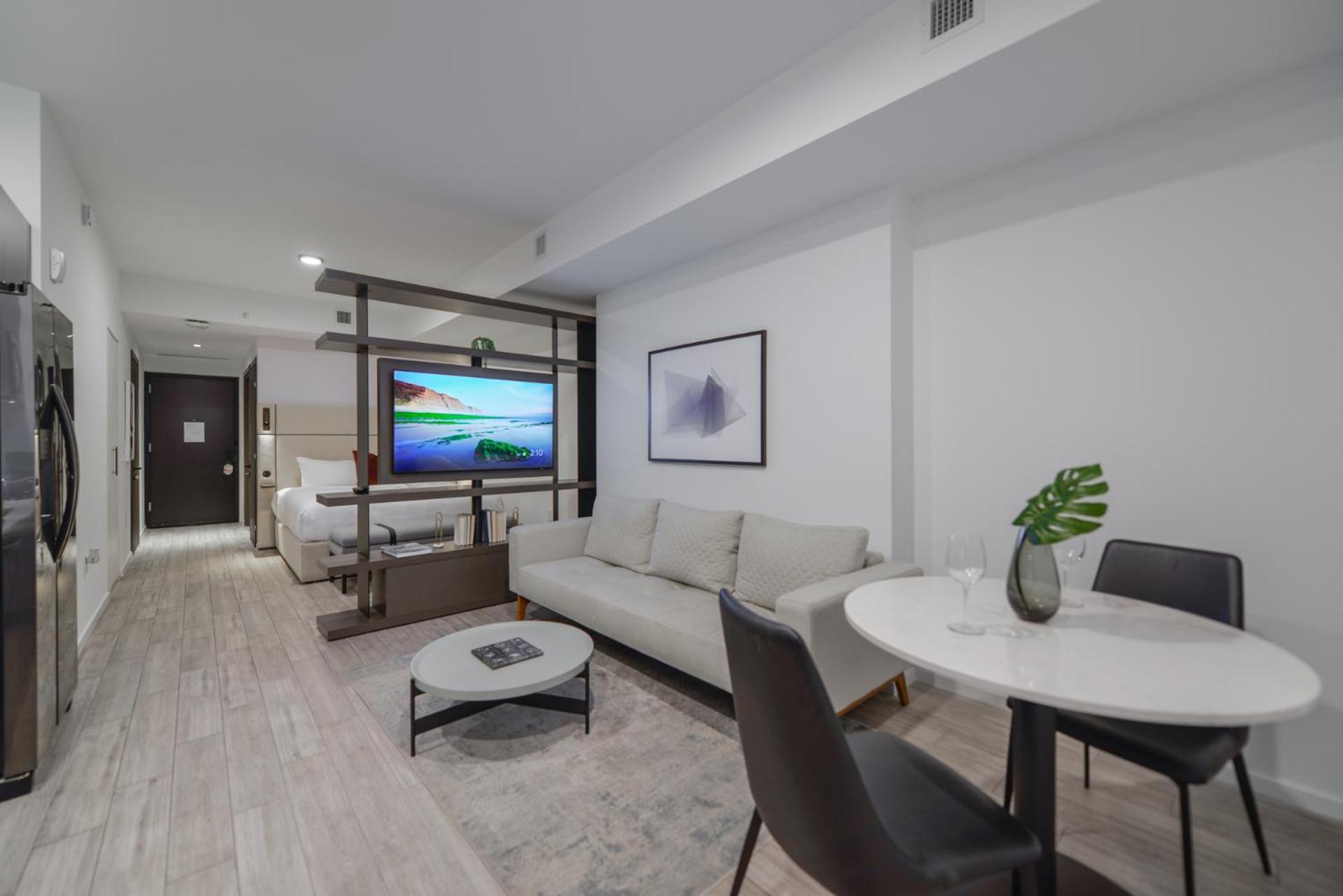 Exclusive Oasis: Charming Studio Near To Bayfront Park *