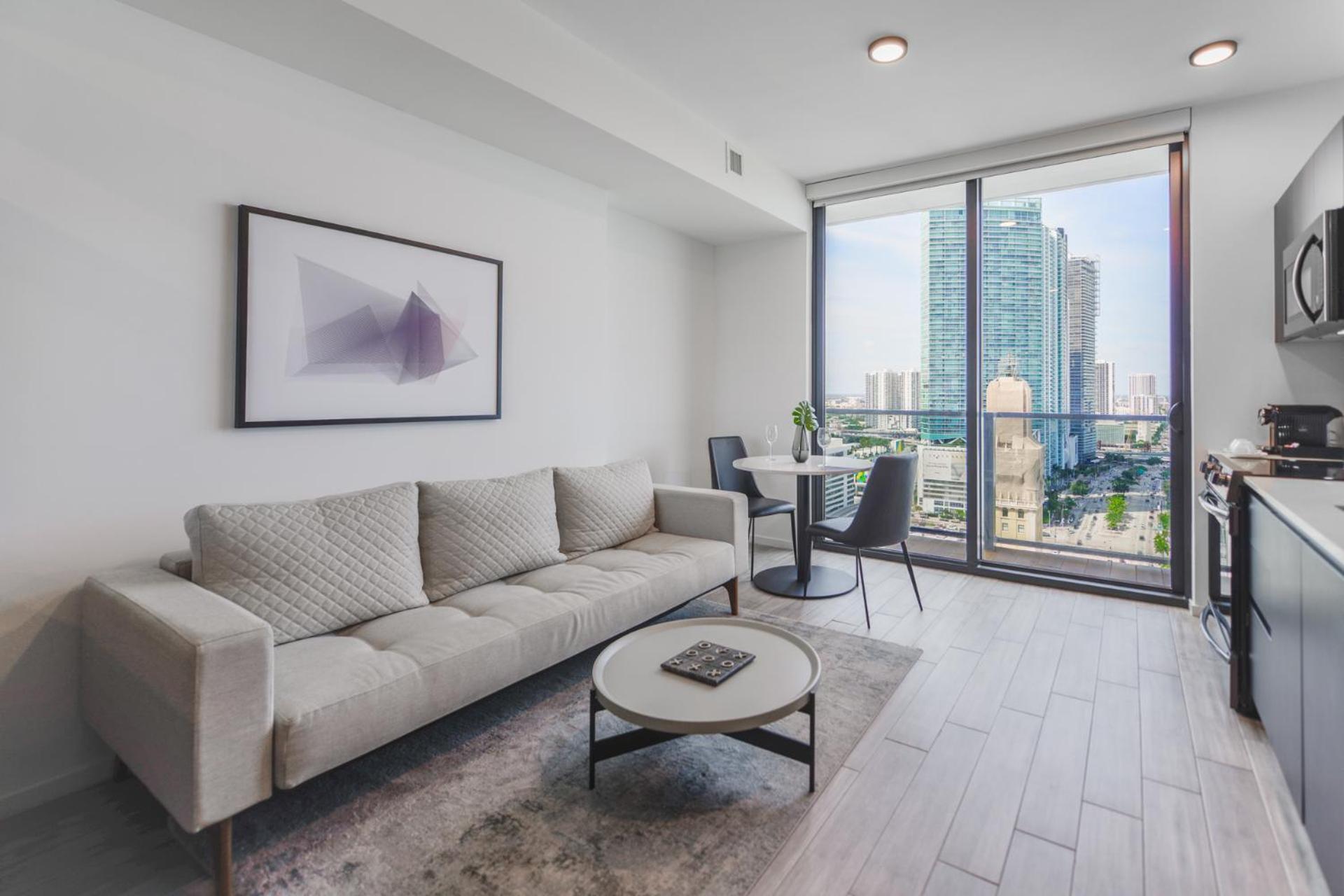 Exclusive Oasis: Charming Studio Near To Bayfront Park Apartment *