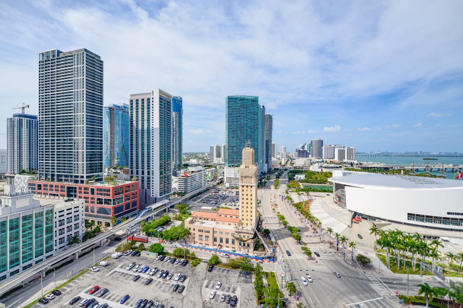 Exclusive Oasis: Charming Studio Near To Bayfront Park * Miami