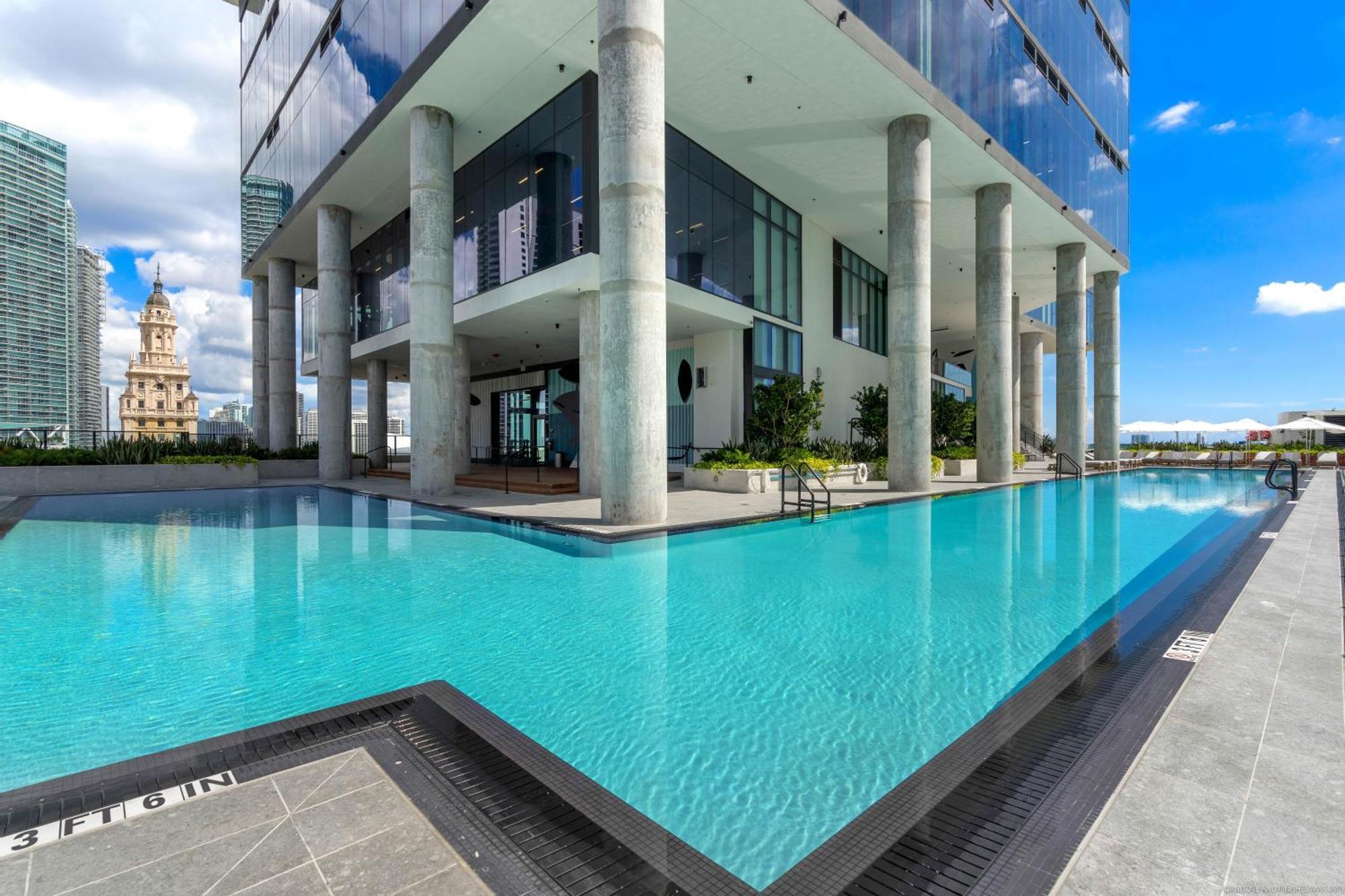 Exclusive Oasis: Charming Studio Near To Bayfront Park * Miami