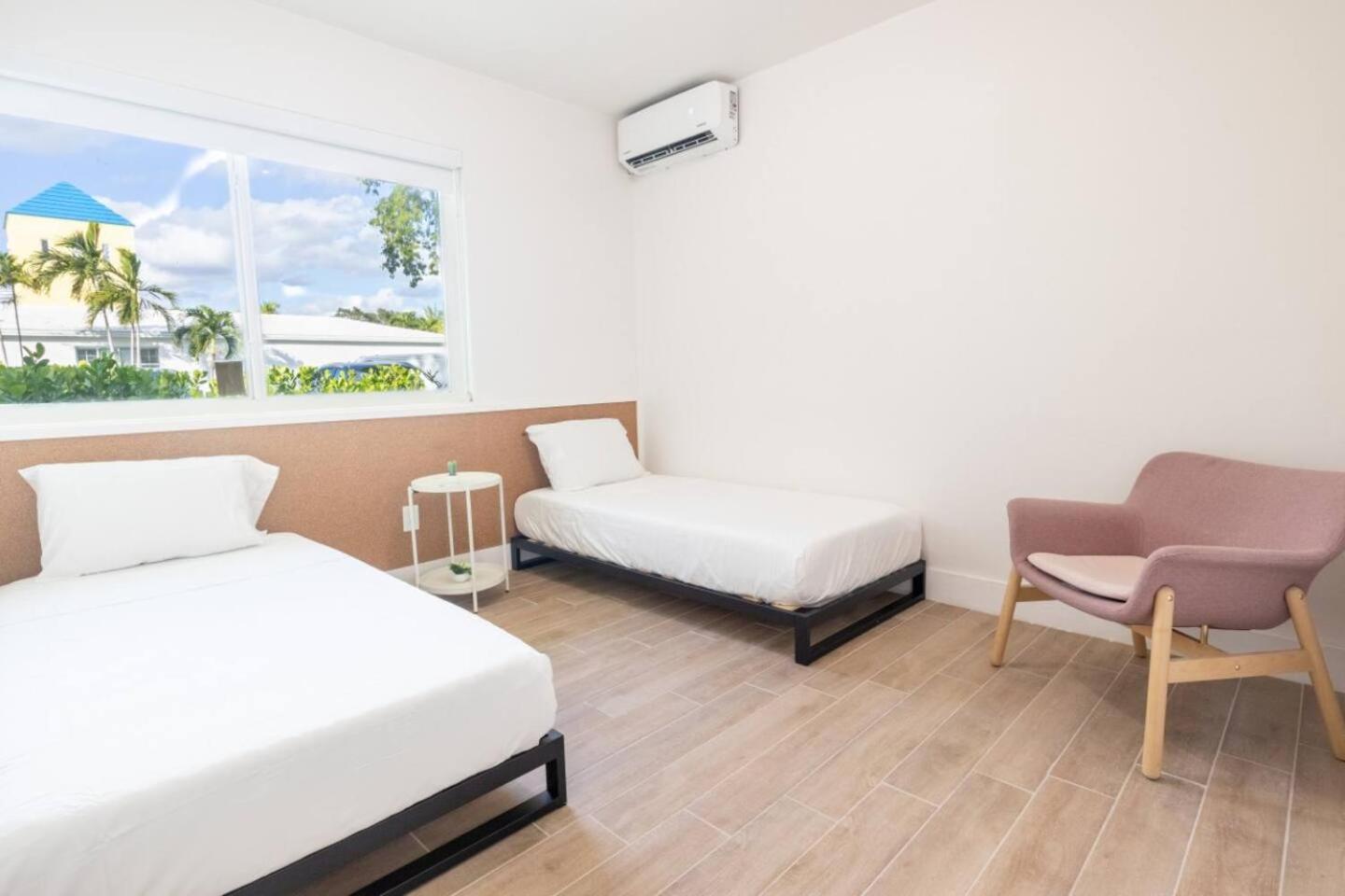 Apartment Stylish 2bed El Portal Miami