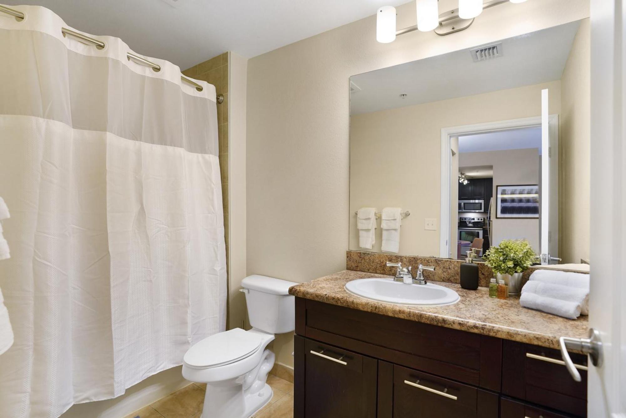 Appartement Dharma South At Red Road Commons