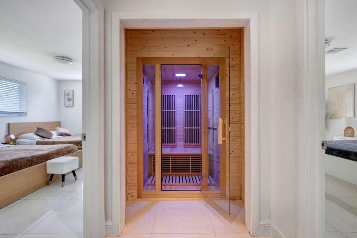 Luxury 7br Vizcaya Pool Sauna Gym Golf Villa Miami