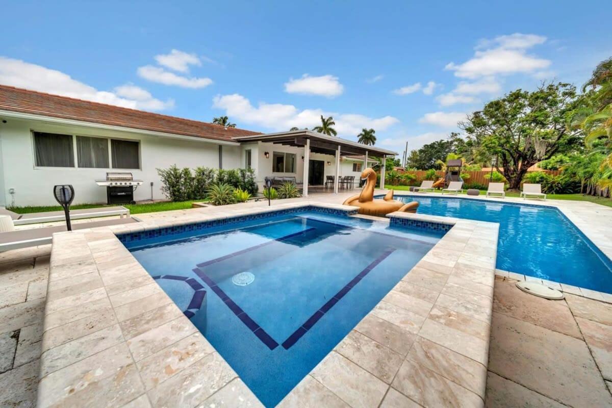 Villa Luxury 7br Vizcaya Pool Sauna Gym Golf Miami