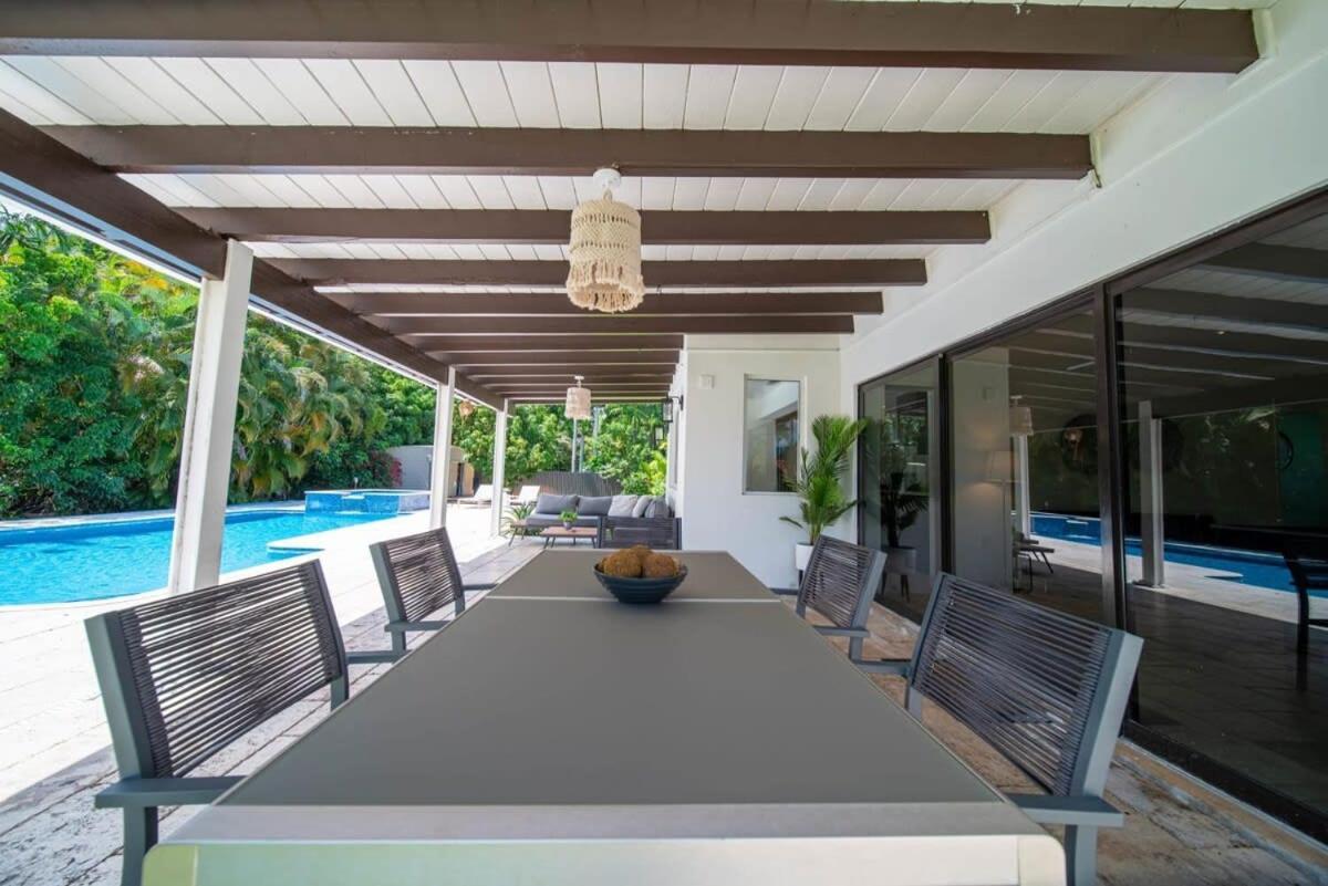 Luxury 7br Vizcaya Pool Sauna Gym Golf Miami