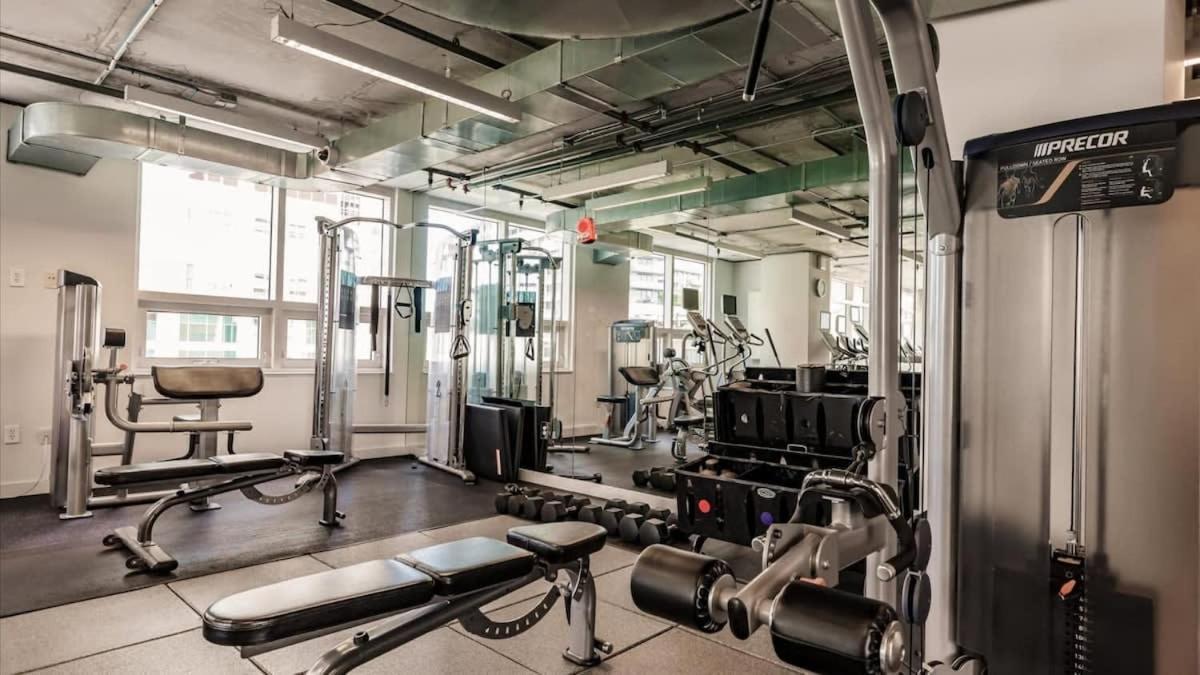 Mia Loft- Industrial Vibes Parking & Amenities *