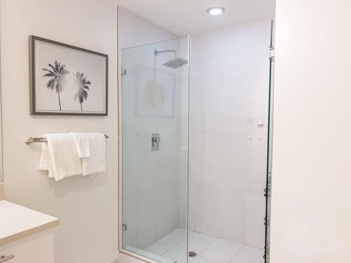 Palm Place Heart Of With Parking Pool And Gym Vakantiehuis Miami