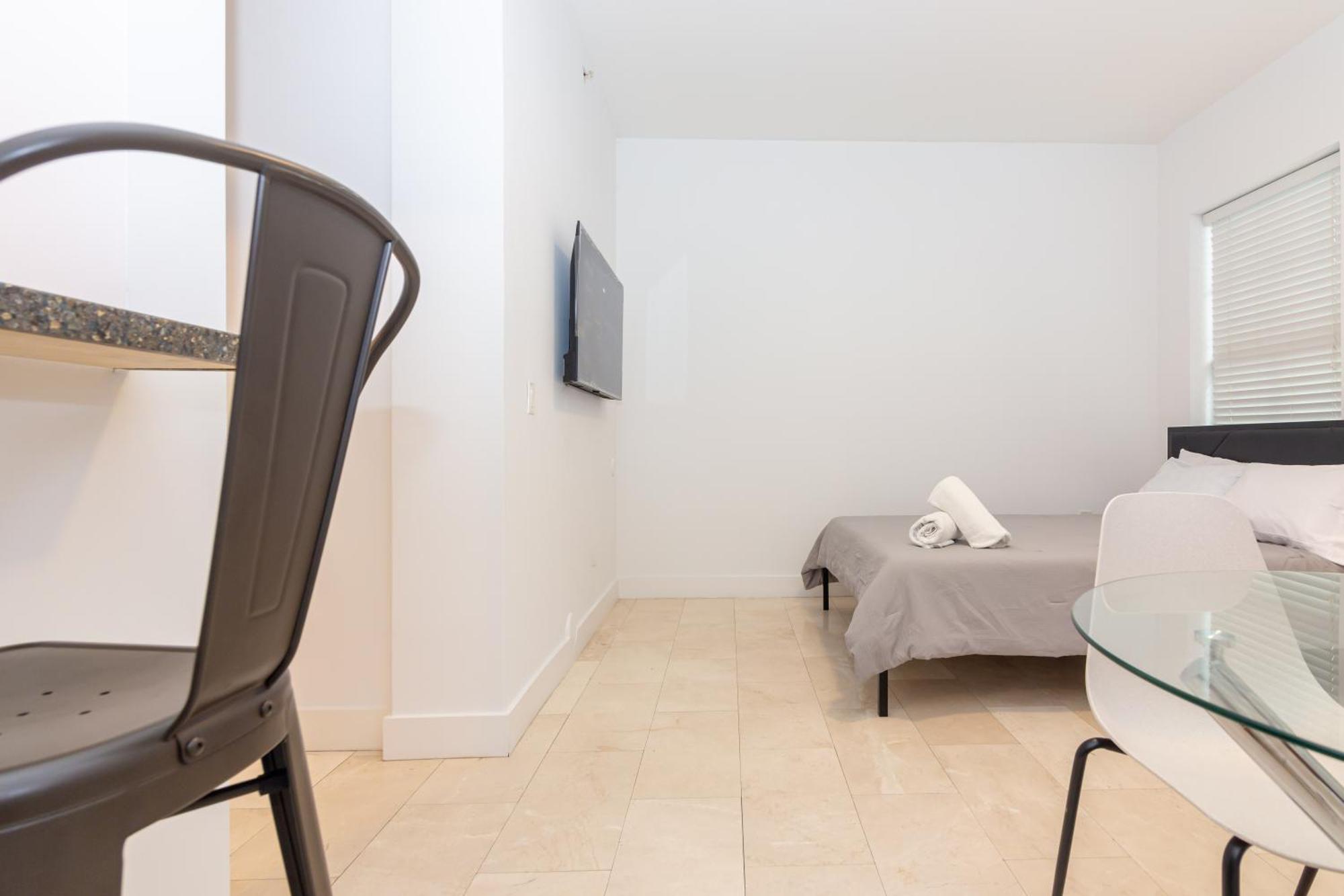 1 Bdrm - Heart Of Downtown - 5 Min To Wynwood Apartment Miami