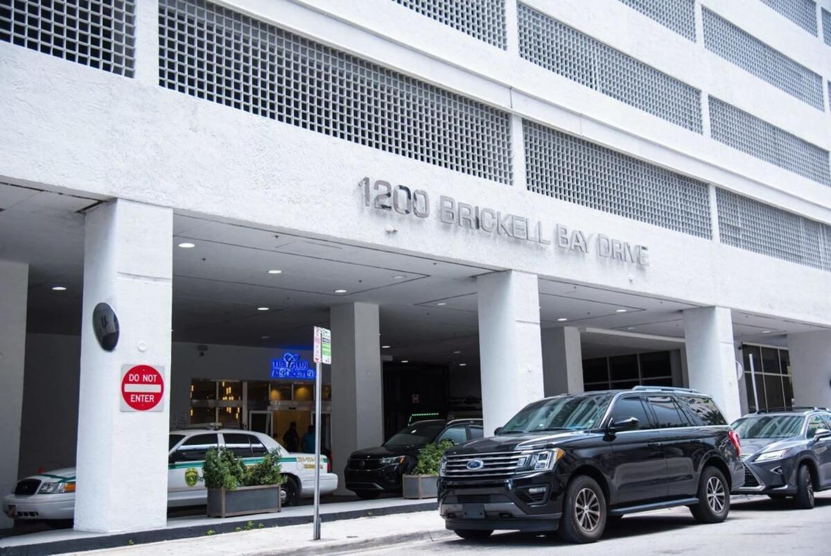Ferienhaus Bnb Hyperion - Luxe 3b W City & Ocean Views Miami