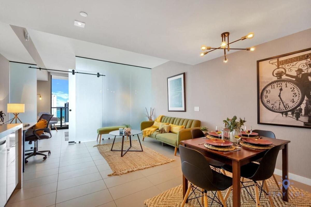 Modern Gem - View - Free Parking