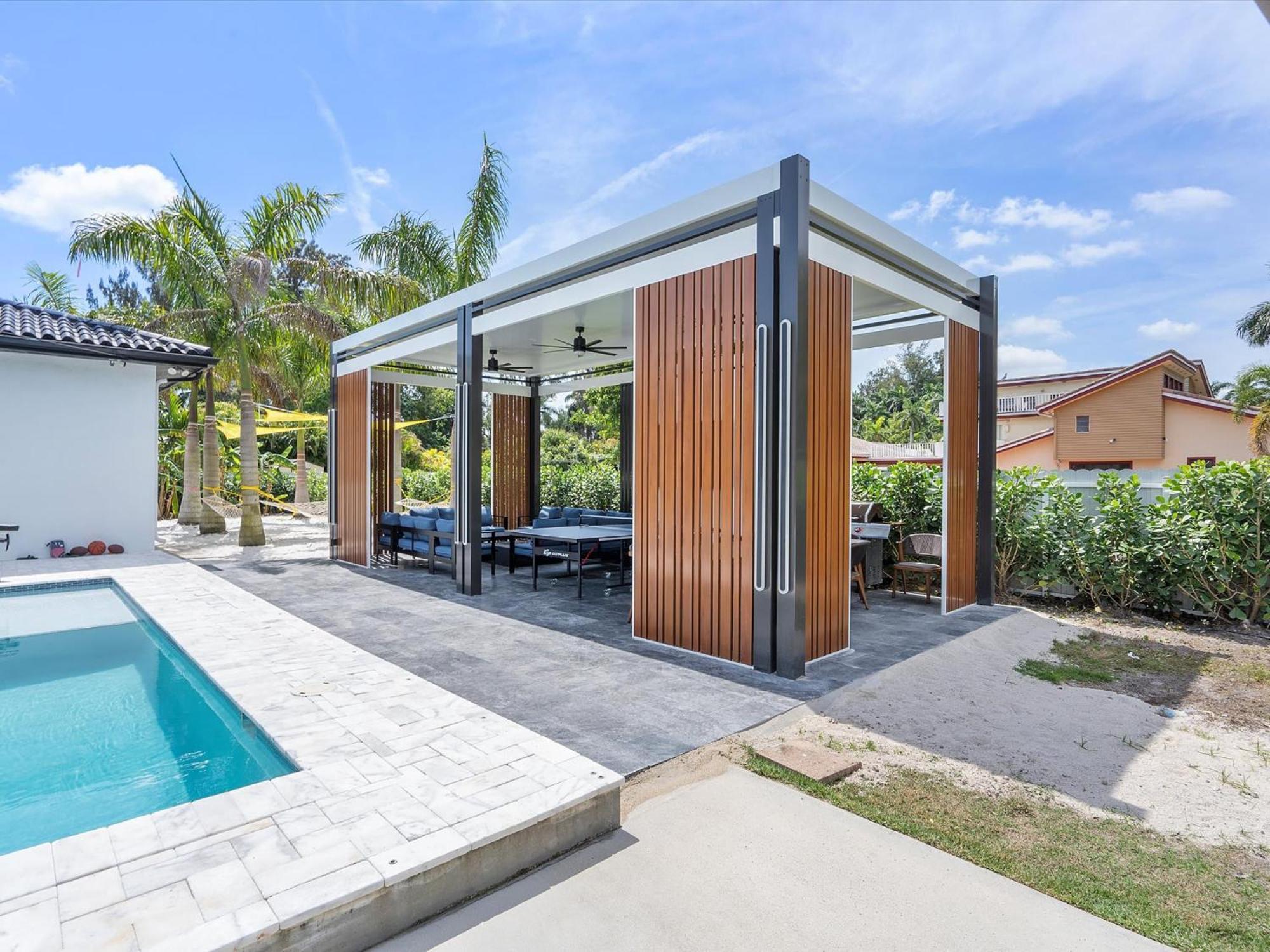 Art Pool Golf Volleyball Miami