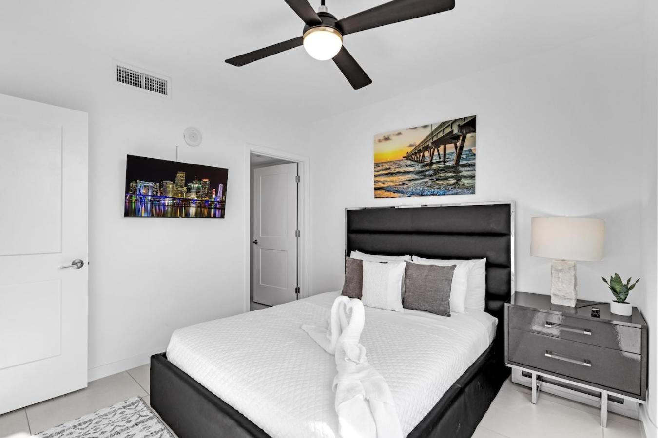 Apartment Chic 3 Bed Retreat Mins Brickell With Free Parking